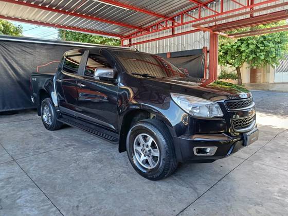 CHEVROLET S10 2.5 LT 4X4 CD 16V FLEX 4P MANUAL CHEVROLET S10 2.5 LT 4X4 CD 16V FLEX 4P MANUAL